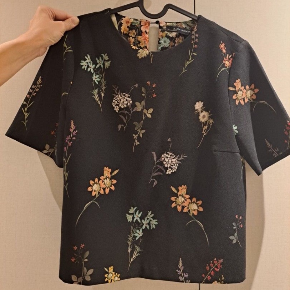 Zara woman top size XS